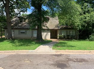 3131 Dogwood Ln, Paris, TX 75460