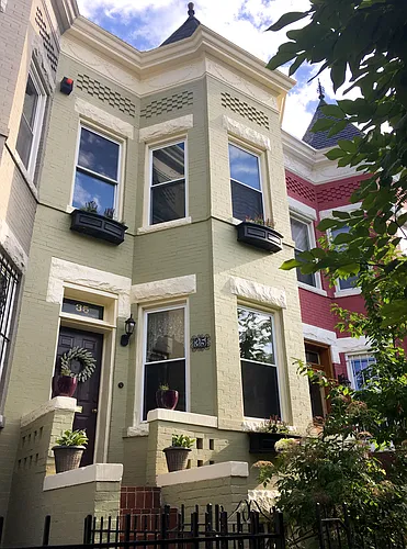35 Q St NE Photo 1