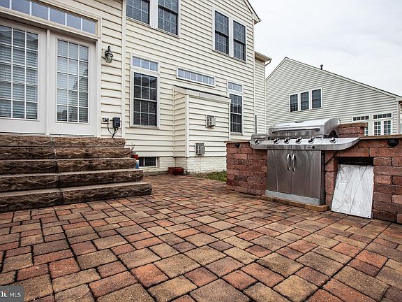 5th image of 9202 Harvest Oak Dr