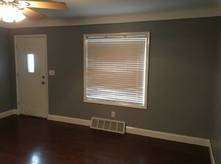 37434 Beechwood St, Westland, MI 48185
