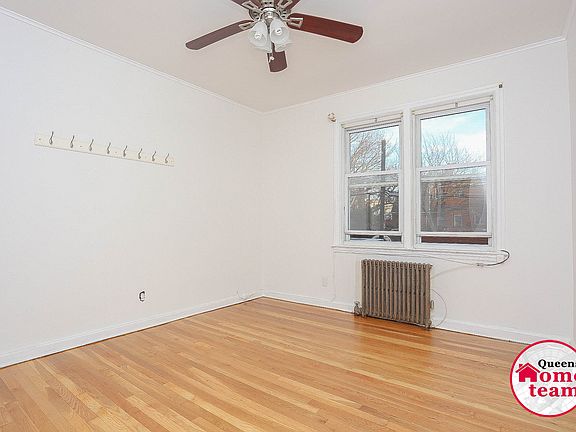 4th image of 2119 47th St #2