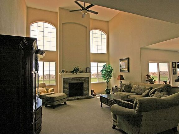 5th image of 8824 Royal Melbourne Cir