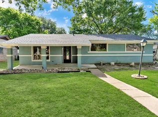 2416 Glacier St, Irving, TX 75062