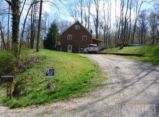 373 Rr 1, New Martinsville, WV 26155