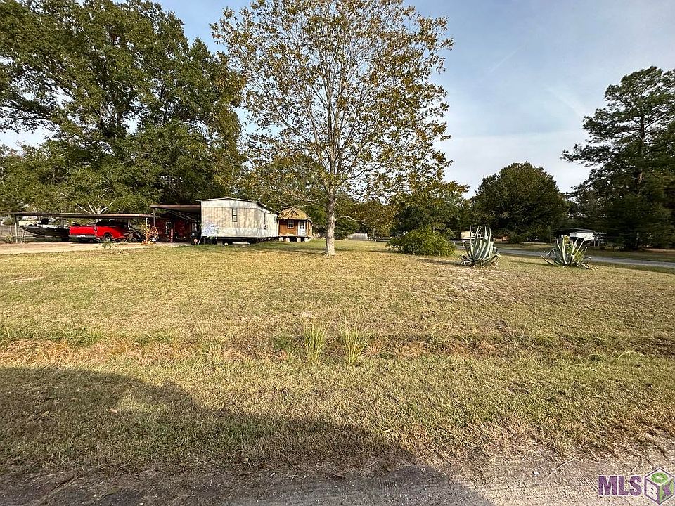1st image of 20712 Holmes Dr