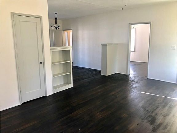 2nd image of 2326 15th Ave