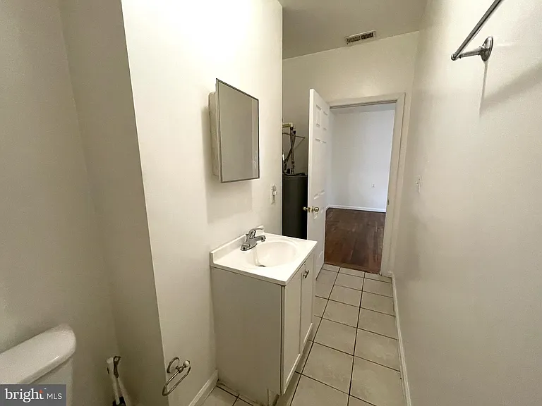 1021 N Caroline St #2 — Photo 18