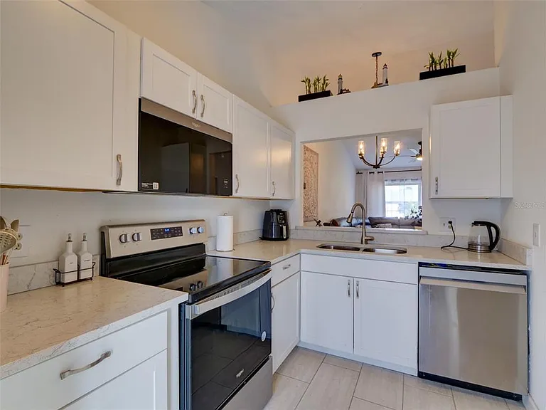 12131 Sand Pebble Way — Photo 10