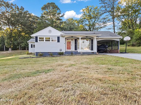 2nd image of 202 Scott Ln