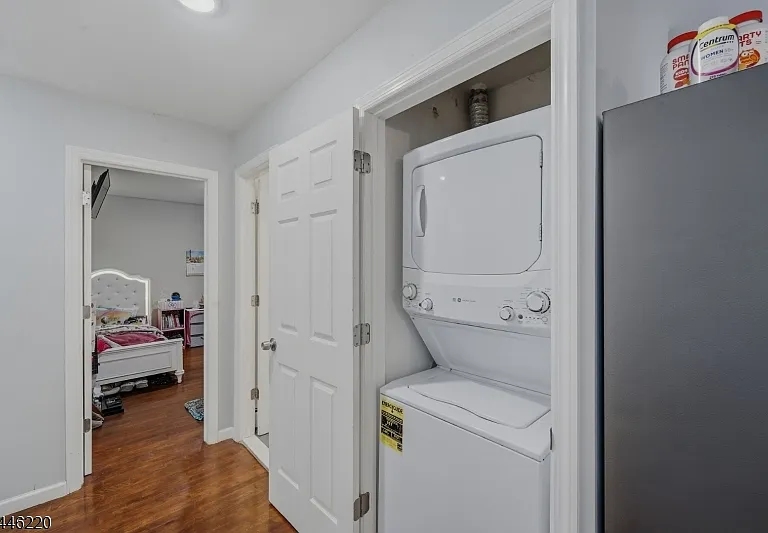 137 New St #1 — Photo 11