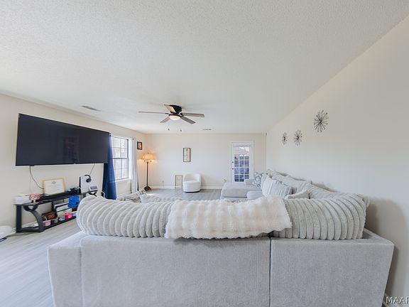 4th image of 3512 Falcon Ridge Ct