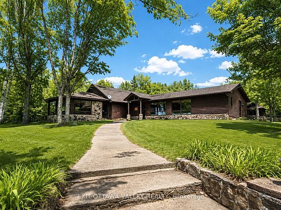 3rd image of 104 K/o Lodge Trl