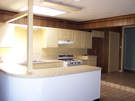 Open Kitchen