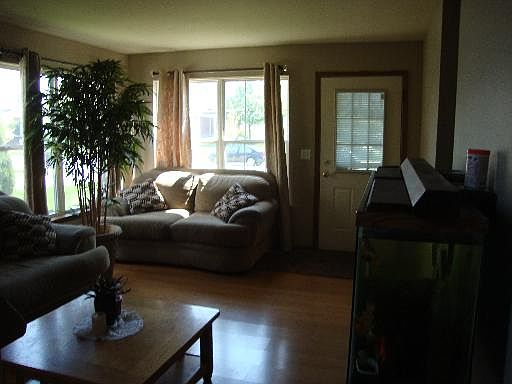 2nd image of 4700 W Milford Ave