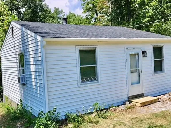 1595 Midland Trl, Covington, VA 24426