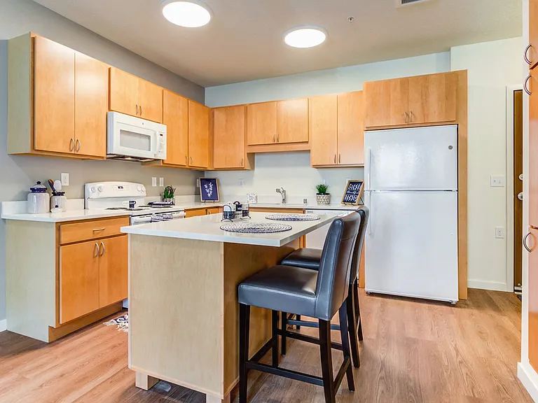 The Legends at Berry 62+ Apartments — Photo 5