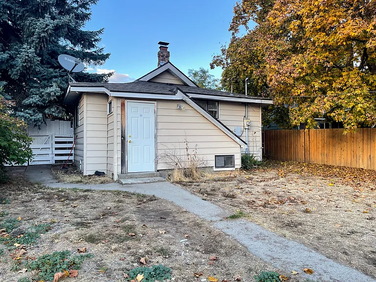 1016 E Columbia Ave — Photo 18
