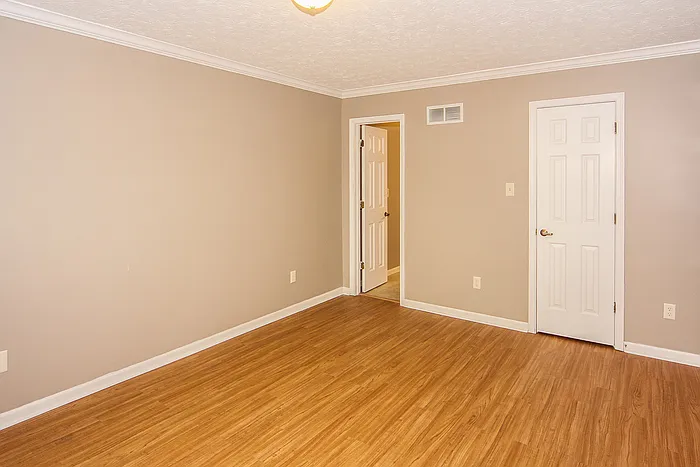 5943 Sycamore Forge Dr — Photo 9