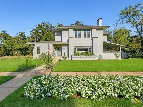 503 S Austin St, Seguin, TX 78155