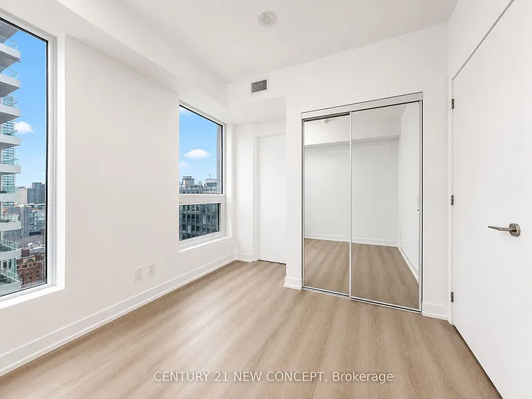 100 Queen St E #3608 — Photo 18