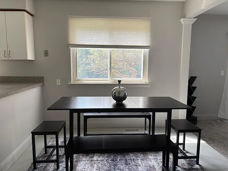 2758 Hawks Ave — Photo 3