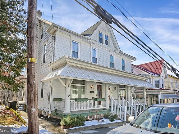 2nd image of 248 E Market St