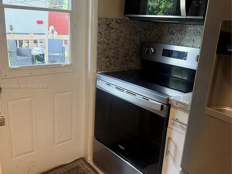 6308 Cleveland St — Photo 8