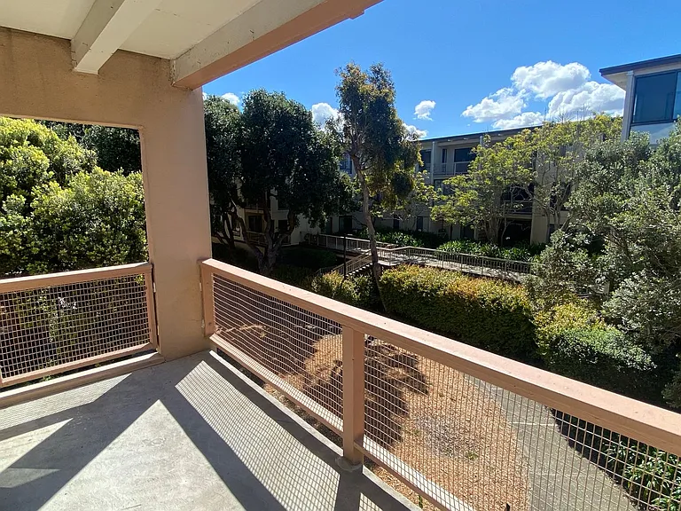 6 Admiral Dr #388 — Photo 11