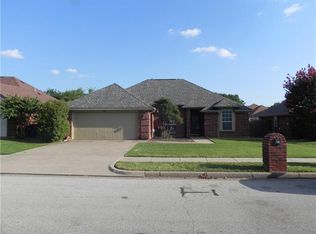 5908 Sundown Dr, Watauga, TX 76148