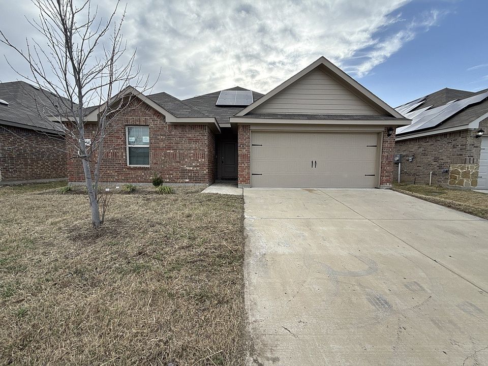 1st image of 3303 Knoll Dr