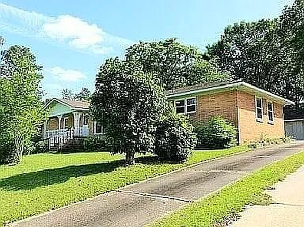 503 Valley Rd, Chickasaw, AL 36611