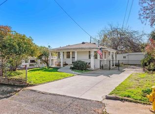 947 W 4th Ave, Escondido, CA 92025