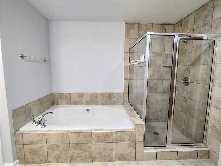 2950 Mount Wilkinson Pkwy SE #402 — Photo 31