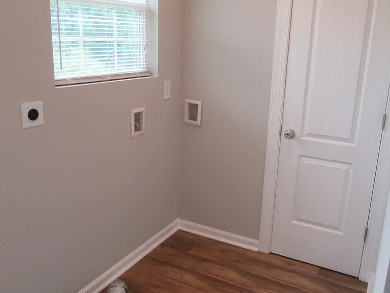 4584 Maiden Hwy — Photo 17