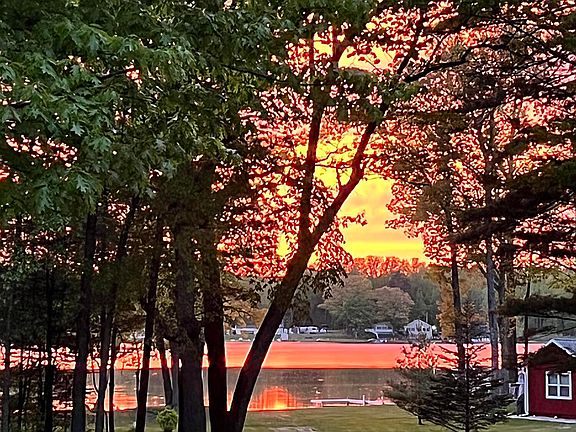 3rd image of 15808 Pretty Lake Dr