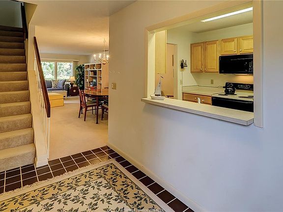 4th image of 100 Shipyard Dr APT 103