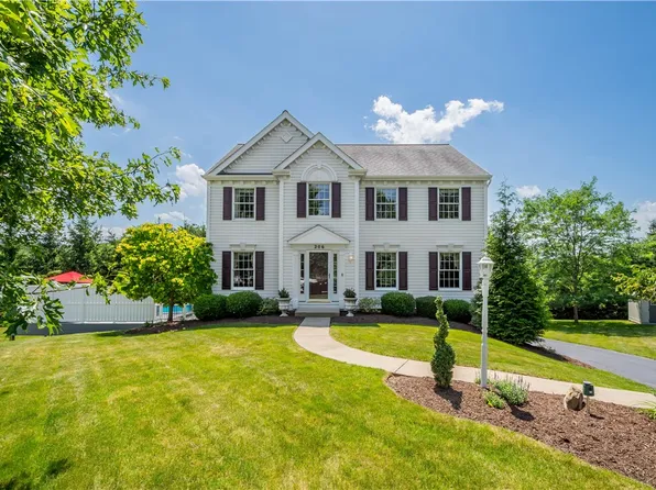 206 Buckeye Ct, Eighty Four, PA 15330