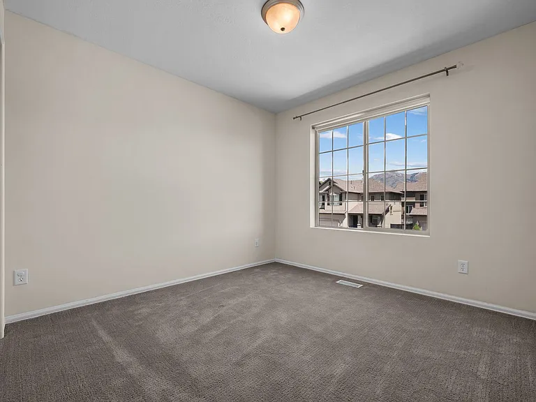 16056 S Fielding Hill Ln — Photo 18