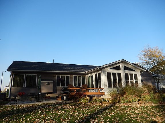 2nd image of 2110 W River Dr