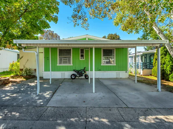276 E Hidden View Dr #98, Sandy, UT 84070