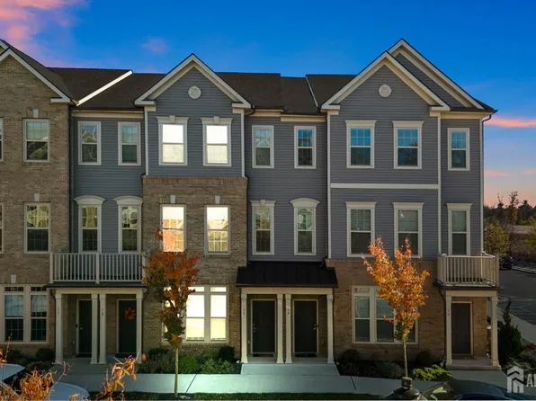 15 N Sternadori Rd, Somerville, NJ 08876