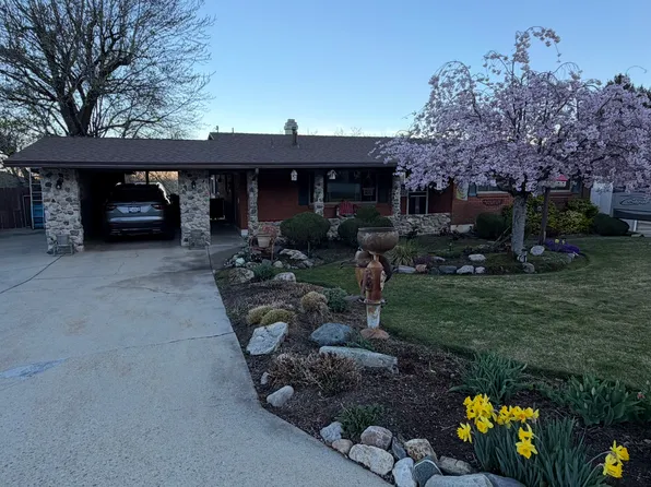 2550 S Peach St, Perry, UT 84302