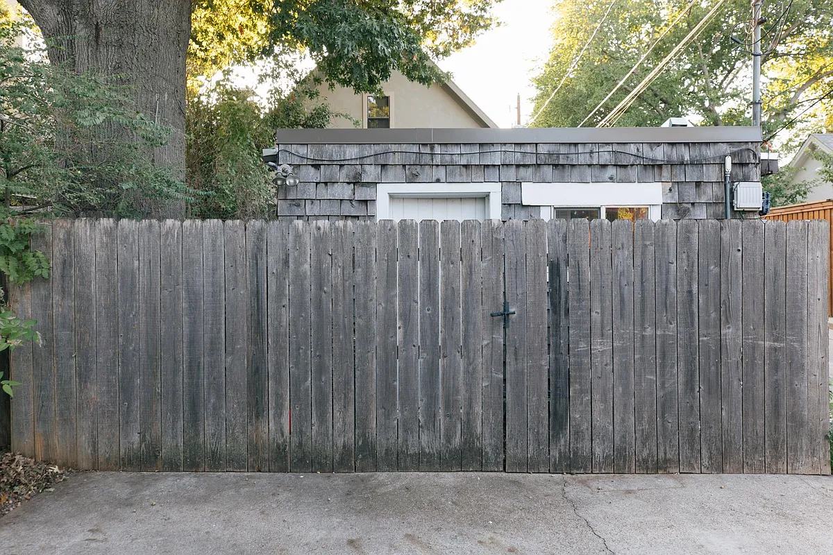 Building Photo - 4704 Lafayette Ave #BACKHOUSE