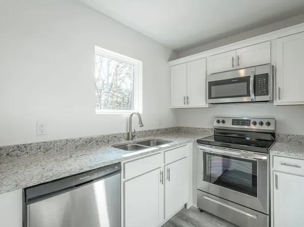 Missionary View: Modern Multifamily Living in Chattanooga, 73 Shallowford Rd APT 4, Chattanooga, TN 37404