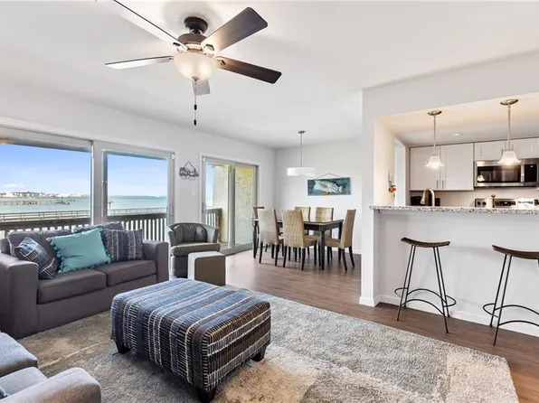 620 S Fulton Beach Rd APT 308, Rockport, TX 78382