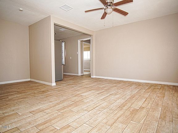 3rd image of 1107 Cuba Dr