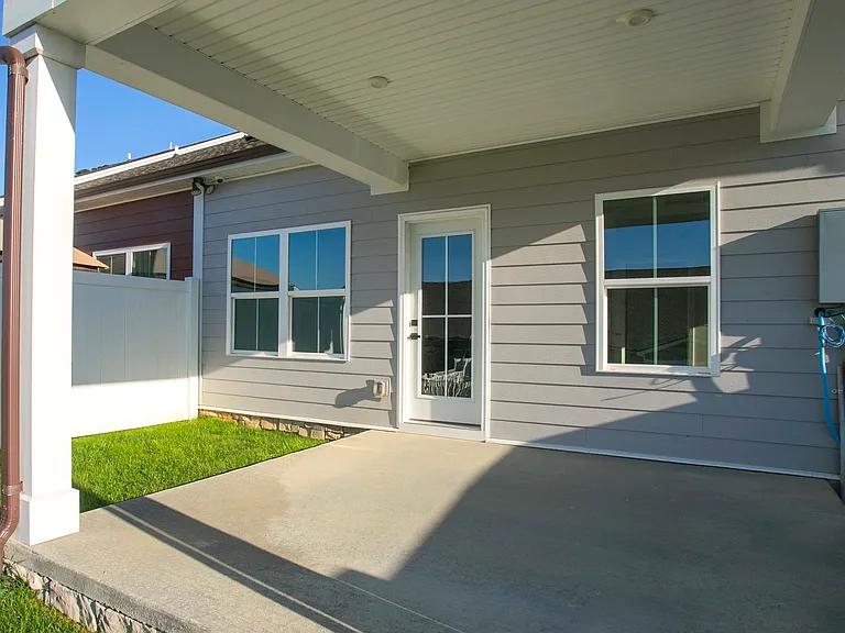 103 Great Falls Ct — Photo 36