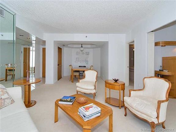 4th image of 3610 Yacht Club Dr APT 801
