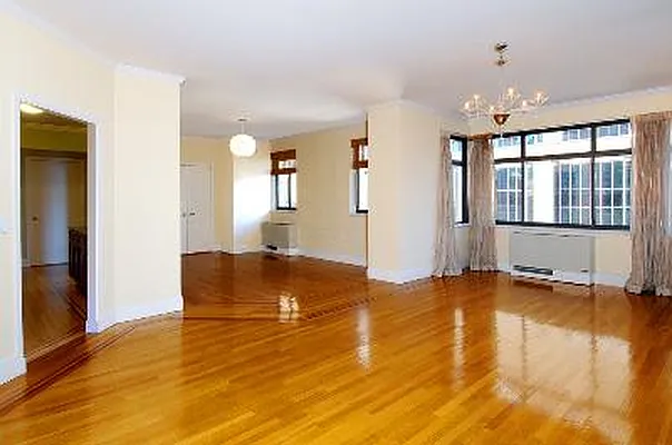 Rented by Corcoran | media 17