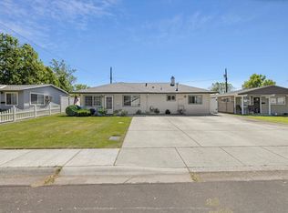 2307 Concord St, Richland, WA 99352